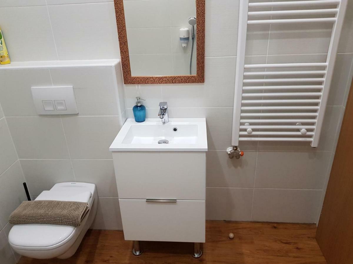 Renaissance Studio Apartment Budapest Ngoại thất bức ảnh