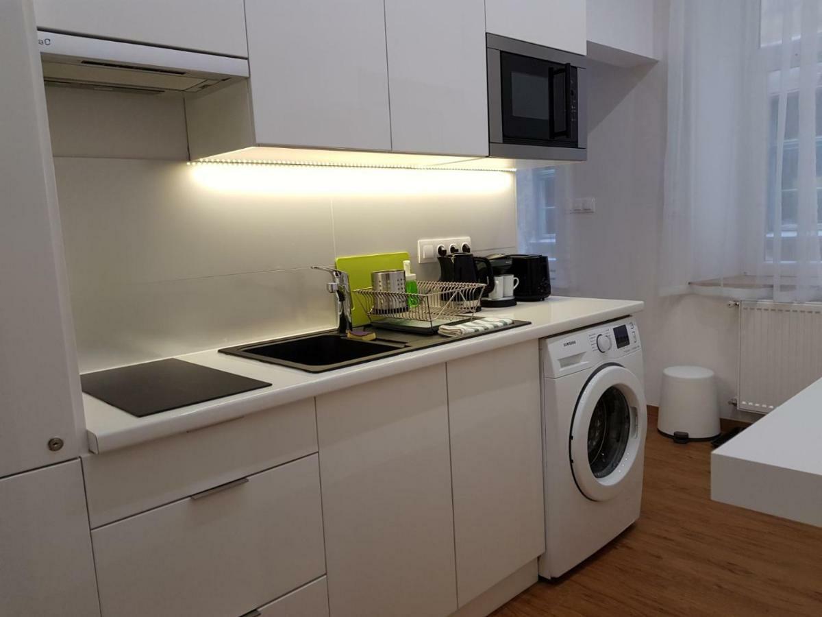 Renaissance Studio Apartment Budapest Ngoại thất bức ảnh
